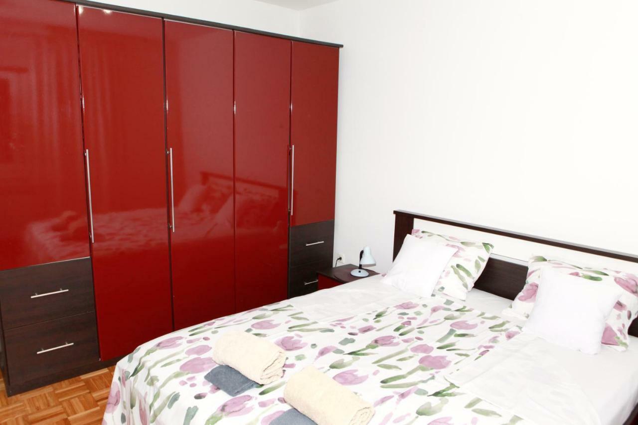 Apartman Malina Karlovac Exterior foto