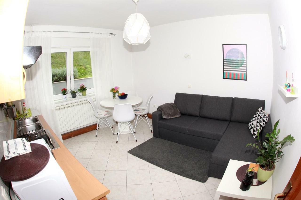 Apartman Malina Karlovac Exterior foto